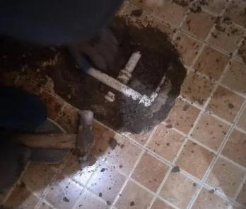 济源卫生间漏水维修公司为您分享下卫生间渗水如何处理及注意事项